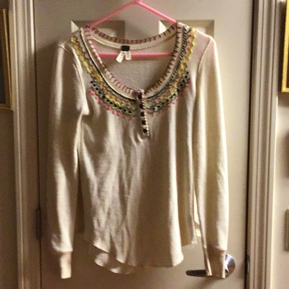 Long Sleeve Shirt/sweater